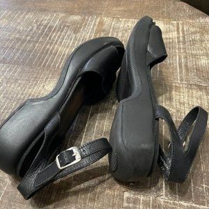Dansko black leather open toe ankle strap sandals